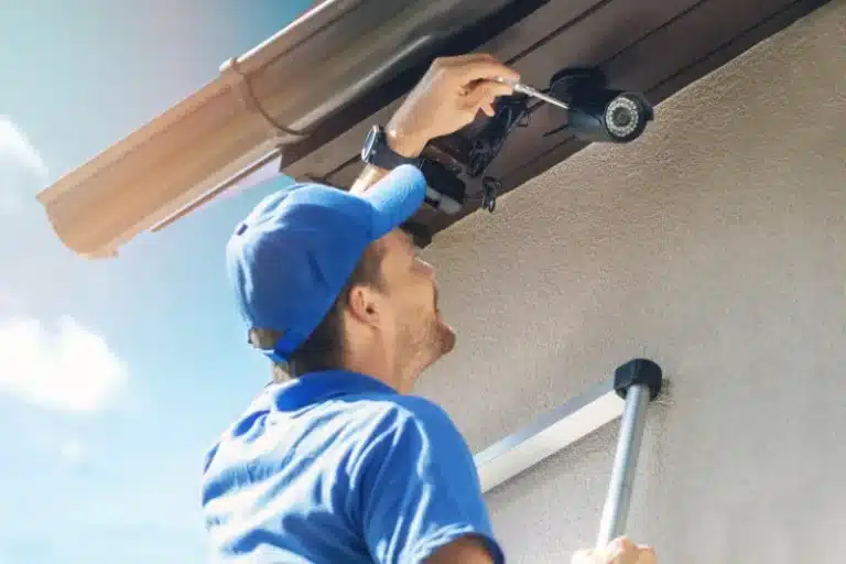 cctv installation technician